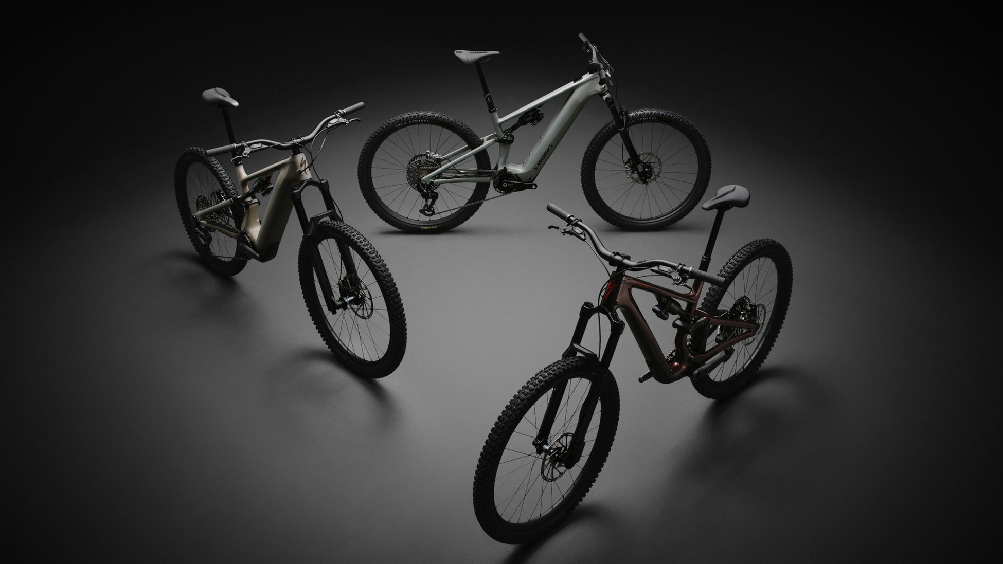 Turbo Levo 4 と Stumpjumper 15 EVO の新モデルを発売